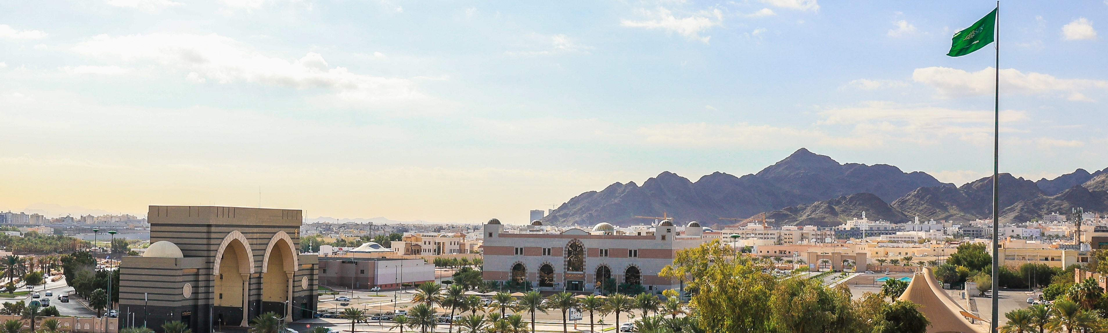  تعلن الأقسام العلمية بكلية الشريعة عن موعد الاختبار الشامل لطلاب الدكتوراه للعام الجامعي 1447هـ